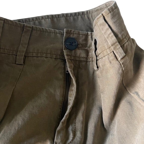 Banana Republic Women's High-Rise Wide-Leg Cropped Pant
Size 8 - Picture 7 of 13